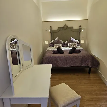 Le Sherlock アパート *