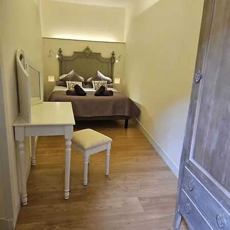 Le Sherlock アパート