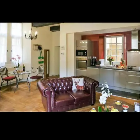 Le Sherlock アパート *